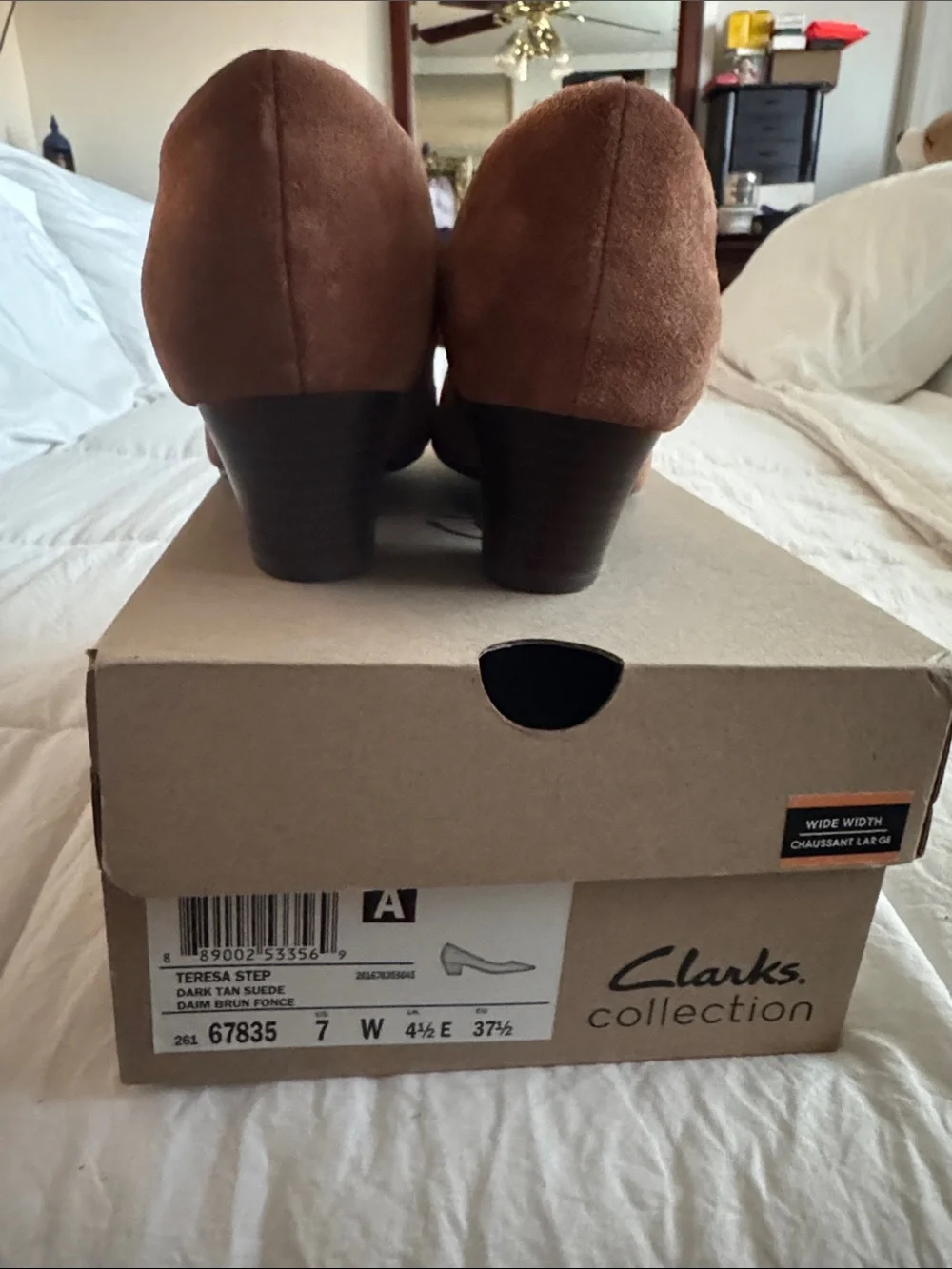 Clarks Women's Pointed Toe Suede Flats - Cognac Brown